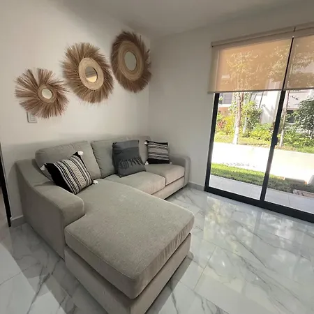 Casa Bambu, Apartment In The Best Part Of Playa Del Carmen